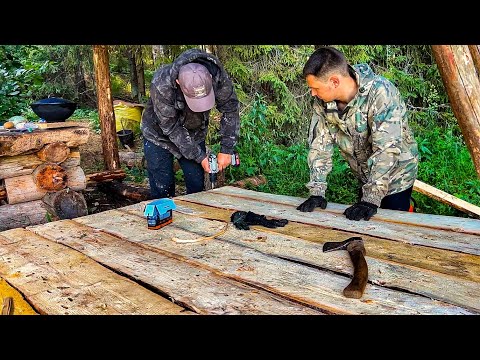 We save from the Heat (+35°C) in Log Cabin in Coniferous Forest. Building Chill Area in the Wild