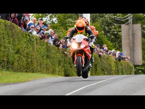 Flying⚡️Doctor ~R.I.P.~ Dr.✜John☘️Hinds✔️ ✅ . The_Fastest Road Racing Doctor,