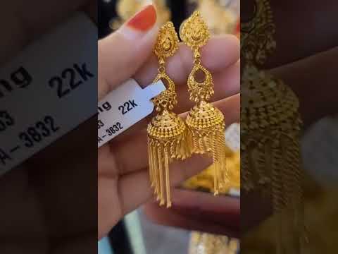 #shorts #goldearrings #latestgoldearrings  #earrings #earringsdesigns   #bridalgoldearrings #jhumka