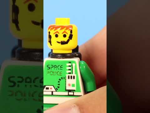 OLD 1992 LEGO SPACE POLICE Minifigure | AI WAR Day 32