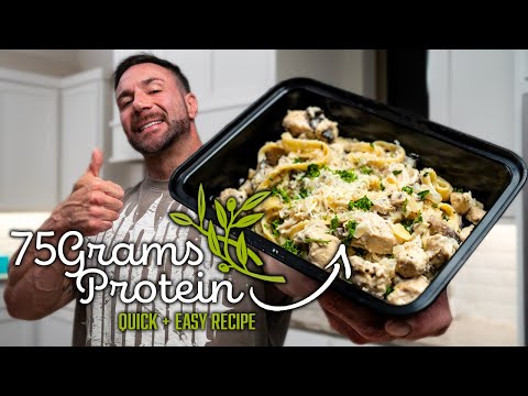 I can't stop eating this Protein Chicken Alfredo (recipe)