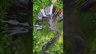 Breathtaking Waterfall Views | Relax & Unwind|#NatureLovers#WaterfallMagic#naturevibes #Waterfall