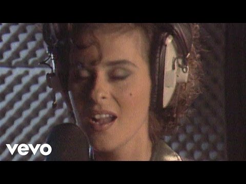 Lisa Stansfield - Change (International Version) (Real Life Documentary)