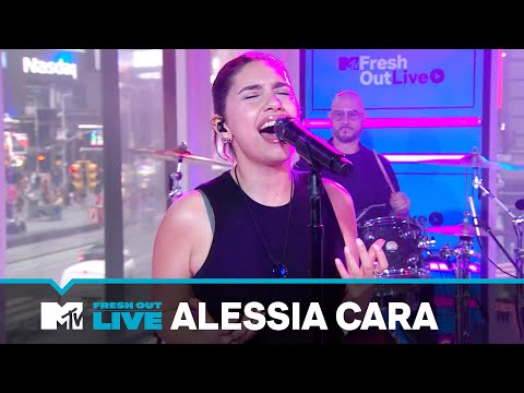 Alessia Cara Performs “Fire” | #MTVFreshOut