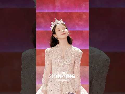 아이유의 New Fantasy✨#아이유 #IU #THE_WINNING #HEREH_ENCORE