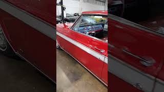 1963 Oldsmobile Starfire hardtop. 394 CID V8, auto, ps, pb, AC, power antenna, power truck. Classic