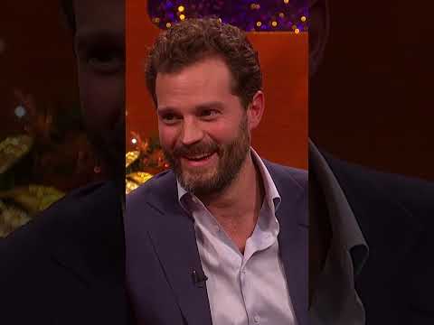 #JamieDornan is a bit "Grinchy" about Christmas 🎅 #GrahamNorton #TheGrahamNortonShow