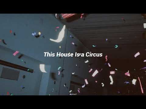 This House is a Circus [ sub español/lyrics ] - Arctic Monkeys