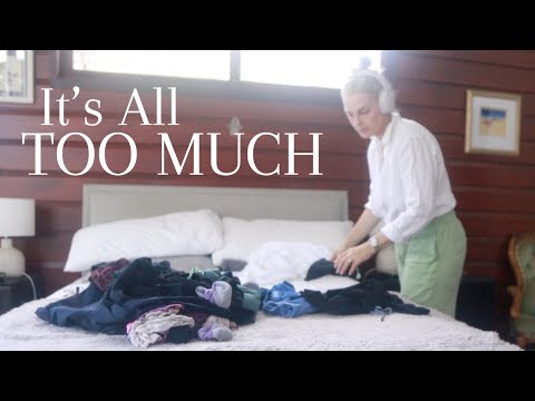 REALISTIC WARDROBE DECLUTTER (and Seasonal Changeover) | TheTopNote #teddyblake #declutter