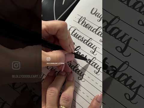 Left Handed Lettering Tip #ytshorts #handlettering #brushlettering #tipsandtricks #journalwriting