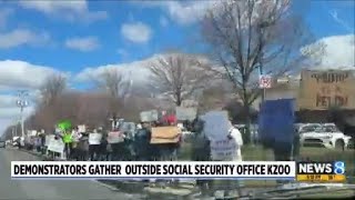 'Hands off our Social Security,' demonstrators in Kalamazoo demand