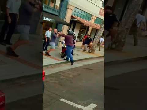 Riders Get Into Fight On Sidewalk | @RoyalRsix #motorcycle #fight #fyp