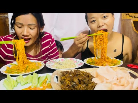 2X SPICY🥵CURRENT NOODLES WITH BUFF 🐃 MEET 😱के भयो अचानख खाँदा खादै यस्तो 😱🤔