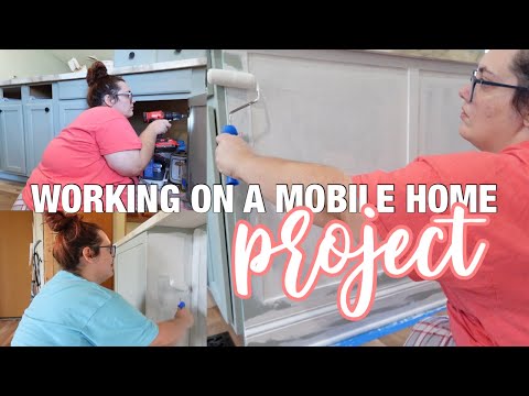 **HANG OUT WITH ME AS I WORK ON A PROJECT IN THE MOBILE HOME** mobile home kitchen makeover ep.41