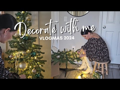 Small home Christmas decorating! First time having a tree in my room 🎄 Vlogmas 2024