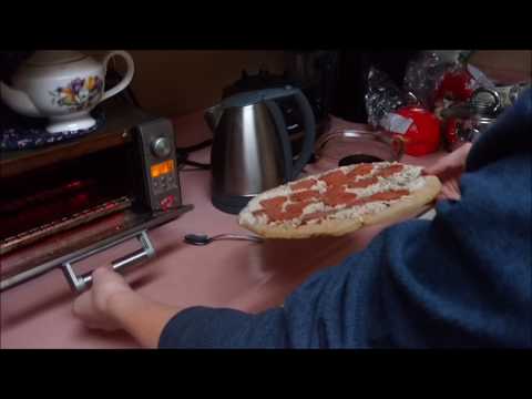 Its Pizza Time (COOKING WITH KEVIN)