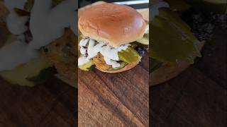 Pickle Lovers Smash Burger for Smash Burger Sunday #blackstonegriddle #cooking #viral