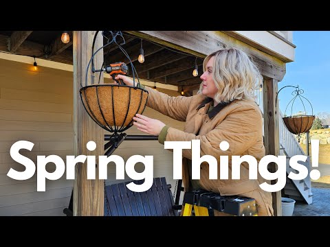 Shopping for Must-Have Spring Garden Essentials & New Hanging Baskets!