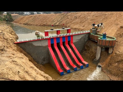 Build a mini hydroelectric power plant with a powerful generator​