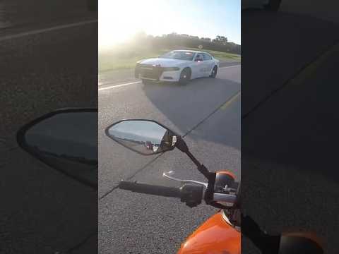 High Speed Pursuit | @TheFurryNobodyLikes #motorcycle #police #fyp