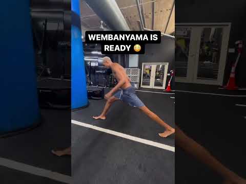 Victor Wembanyama is quite literally a stretch five #shorts