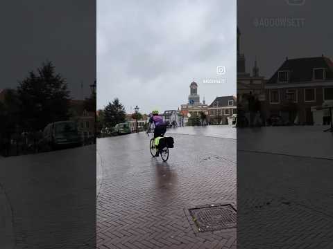 Cycling through Leiden in the Rain - #cycling #shorts