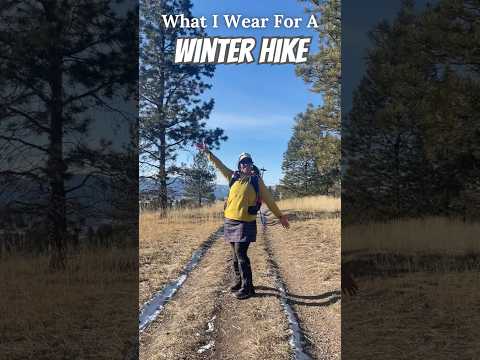 What I Wear For Hiking in the Winter