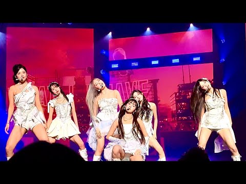 Intro 'I AM' IVE SHOW WHAT I HAVE - The First World Tour [LIVE 4k] FANCAM at Ziggo Dome in AMSTERDAM