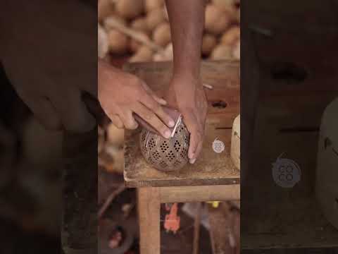 hanging lamp/tealight candle holder using coconut shell