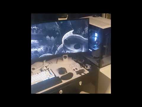 Hollow Knight Desk Setup