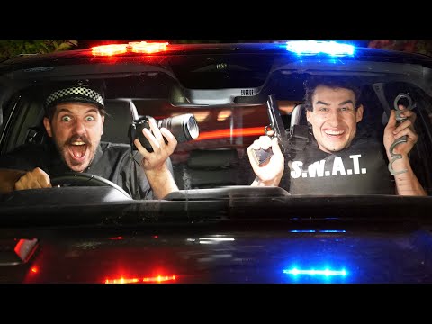 Youtubers Are Working For The Cops Now