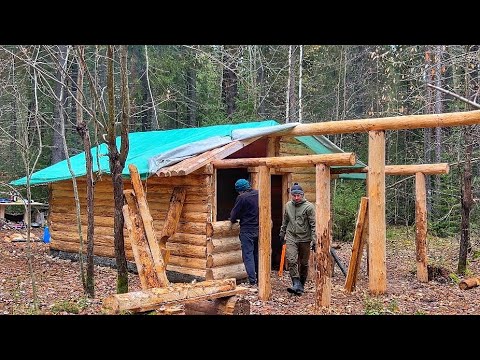 Building a Dream Log Cabin in the Autumn Forest! We close the central wall with logs