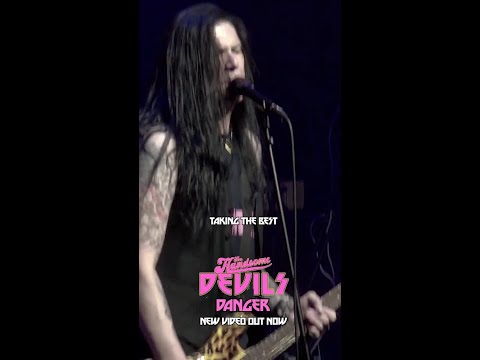 TODD KERNS Kills it!! #kiss