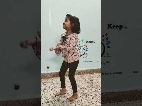 #viral #dance #dancecover #dancer #youtube #kidsdance #viralreels #bollywood #gulabisharara