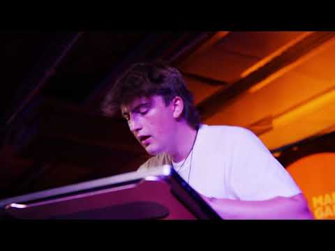 ARLO LIVE PERFORMANCE | JBL & MARTIN GARRIX MUSIC ACADEMY UK SHORTLIST