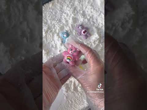 making a care bears smores in tiktok #carebears #smores #smorescookies #tiktok