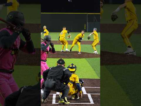 Banana Ball TRICK PITCH #bananaball #funny #tricks #savannahbananas #baseball #dudeperfect #mlb #fun