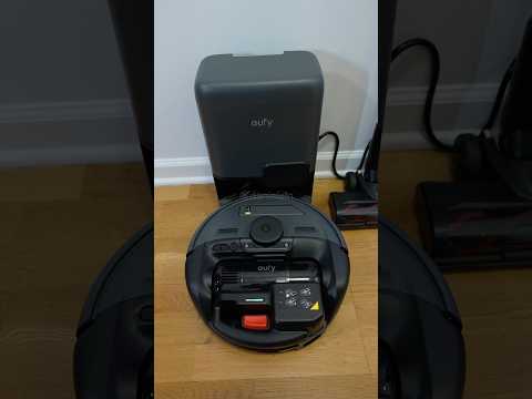 World’s First Detachable Combo Robot Vacuum - Eufy E20