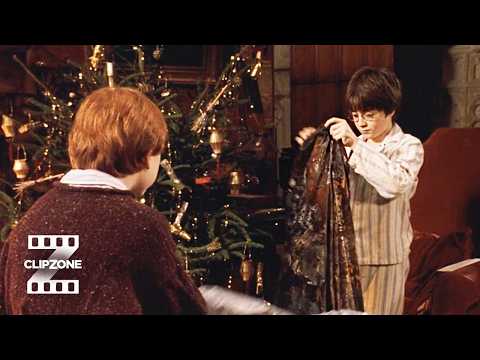 Harry Potter and the Sorcerer's Stone | An Invisibility Cloak for Christmas | ClipZone: H&V