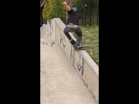 full cab kingrind on iceplant ledges in Austin  #shorts #rollerblading