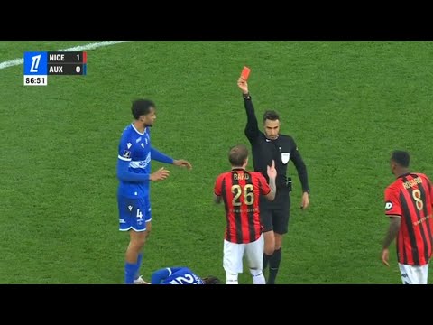 Melvin Bard Carton Rouge 🟥 | Nice vs Auxerre 1-1 | Résumé | Ligue 1 24/25