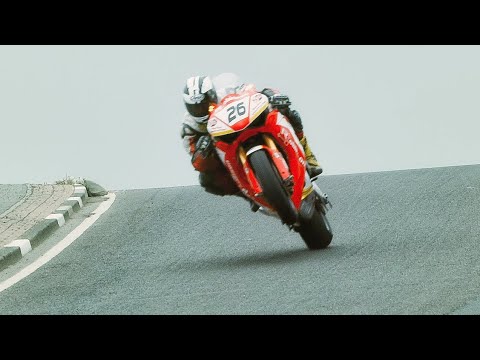 Fast⚡️Wet Race 305-Km/h 190-MPH  "NORTH WEST 200" ROAD RACES, N.IRELAND. (Type Race, Isle of man TT)