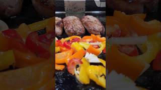 Love that SIZZLE!! @BlackstoneGriddles #cooking #blackstonegriddle #cookingwiththecrazypop