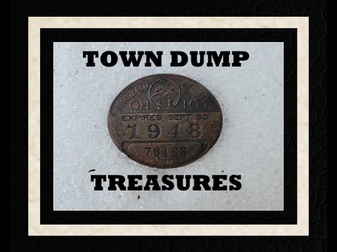 Digging The Town Dump - Vintage Marbles - Antiques - Bottle Digging - Toys - Metal Detecting - Glass