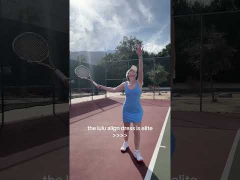 testing the lululemon align dress for playing tennis