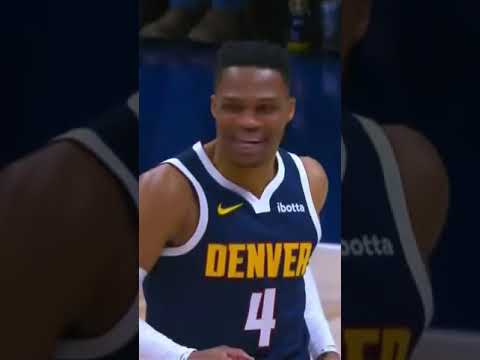 Russ pickpockets the Lakers to seal the W!