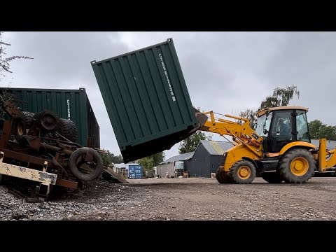 JCB 3cx shipping container lowering Fail!