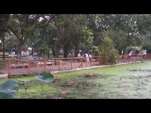 Vietnam: Ho Chi Minh, 23/9 Park and Streets in Pham Ngu Lao 2011