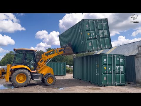 JCB 3cx, my first go at stacking shipping containers