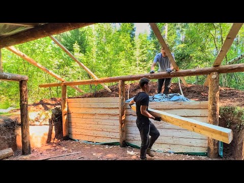 Building a cozy dugout in a secret forest! We make beautiful and smooth walls in the wild! Pt.1